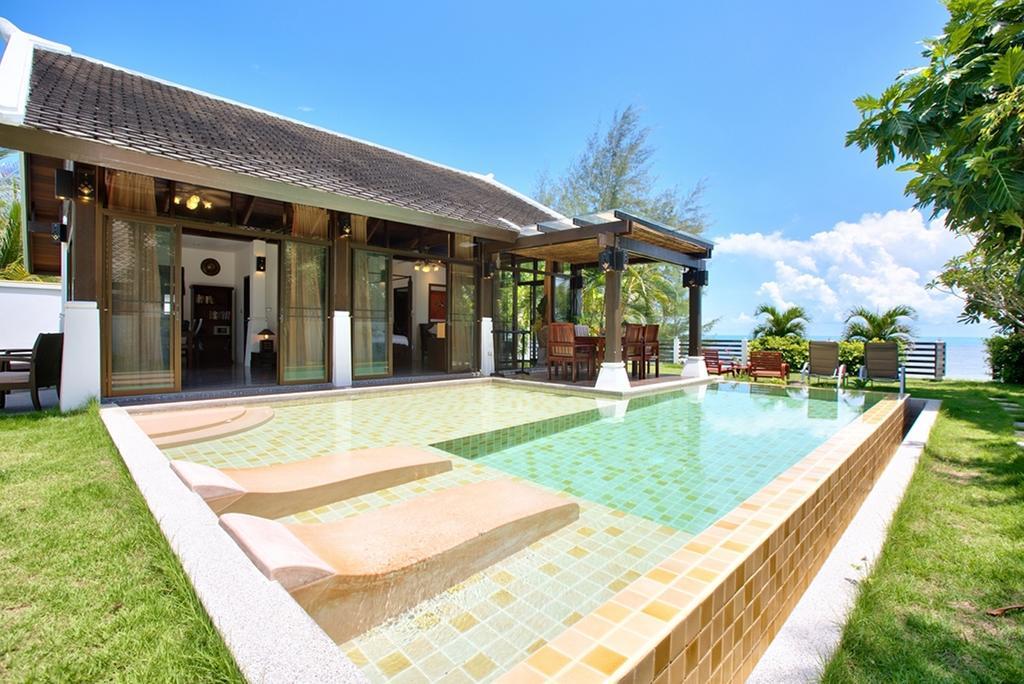Emerald Sands - Beach Front 4 Bed Pool Villa Koh Samui Room photo