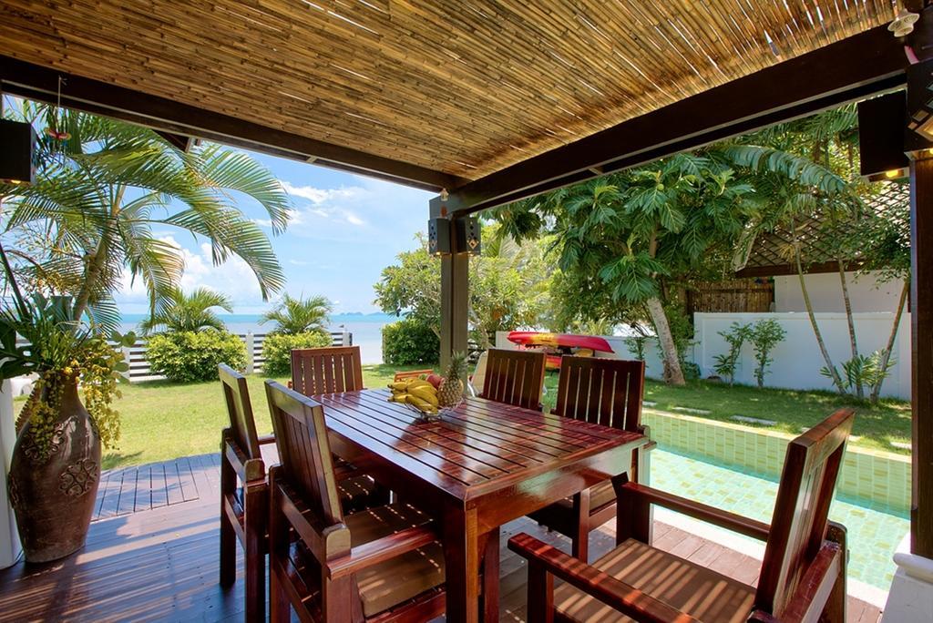 Emerald Sands - Beach Front 4 Bed Pool Villa Koh Samui Room photo