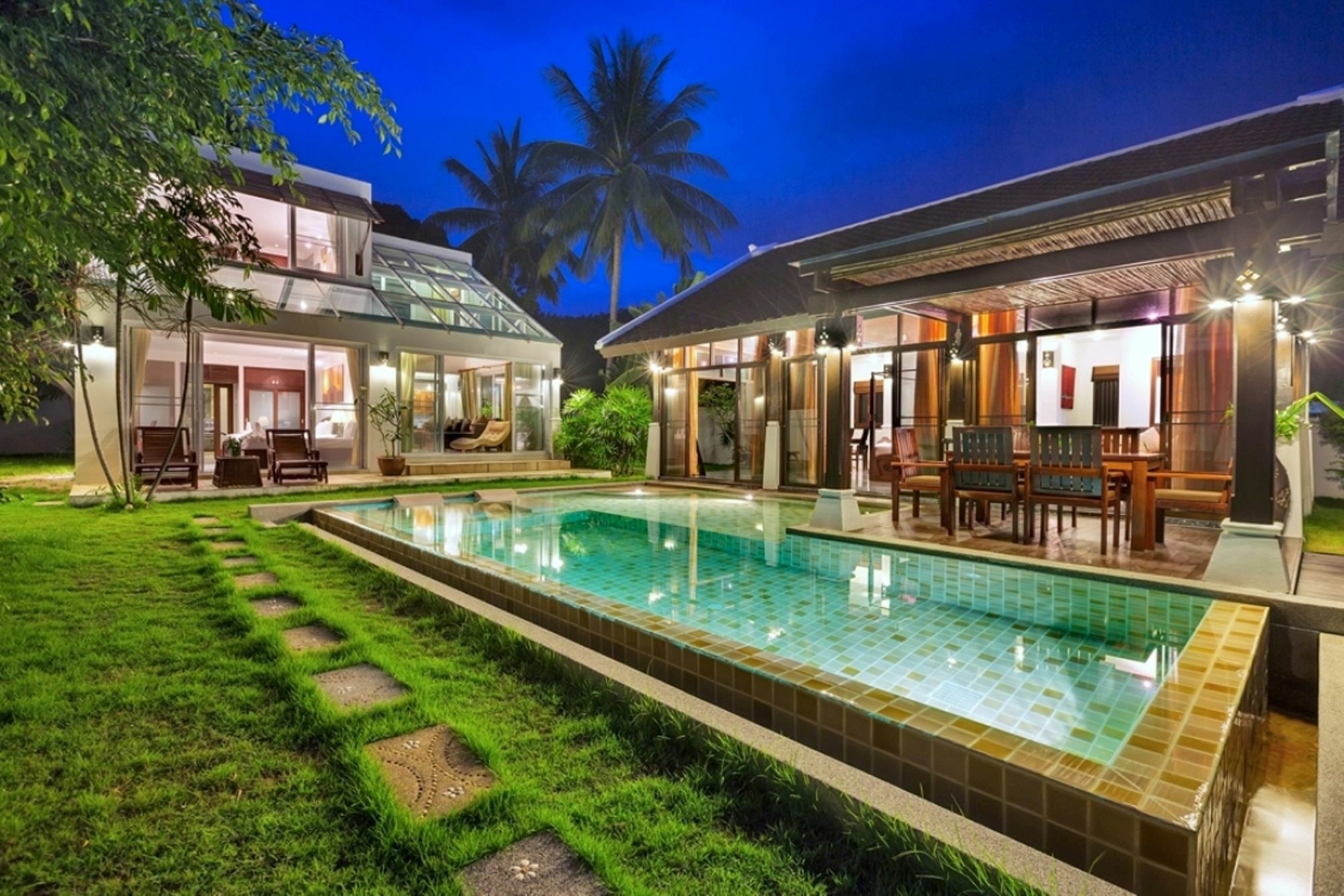 Emerald Sands - Beach Front 4 Bed Pool Villa Koh Samui Exterior photo